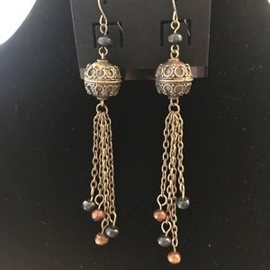 Jewelery-brass, dangle earrings with brown & black